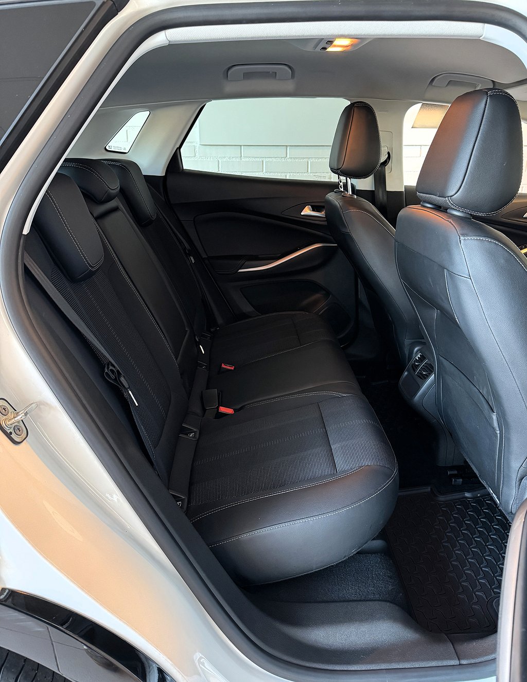 1177e5f0-6433-488a-8a89-1a9959ea89c1rulelegacy-largestformat