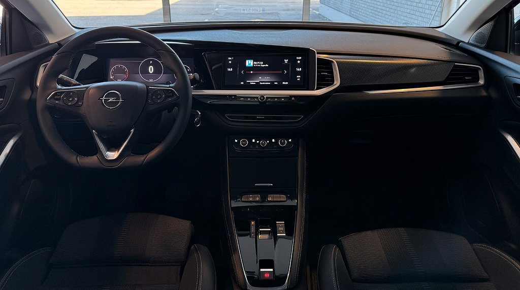 3c0d07bf-b585-4e9e-a4ef-150bff4e3b55rulelegacy-largestformat