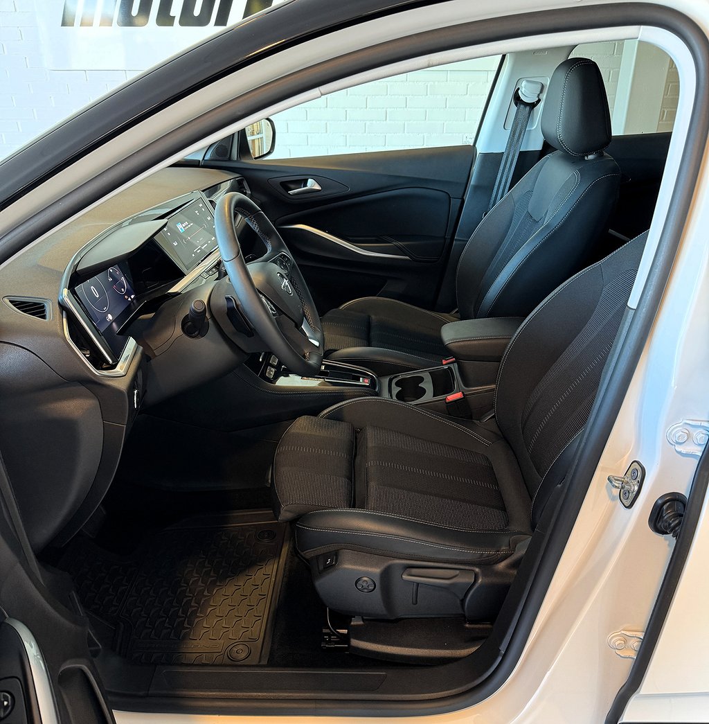 dcbb2c2c-51a8-411e-868c-676bd773c5berulelegacy-largestformat